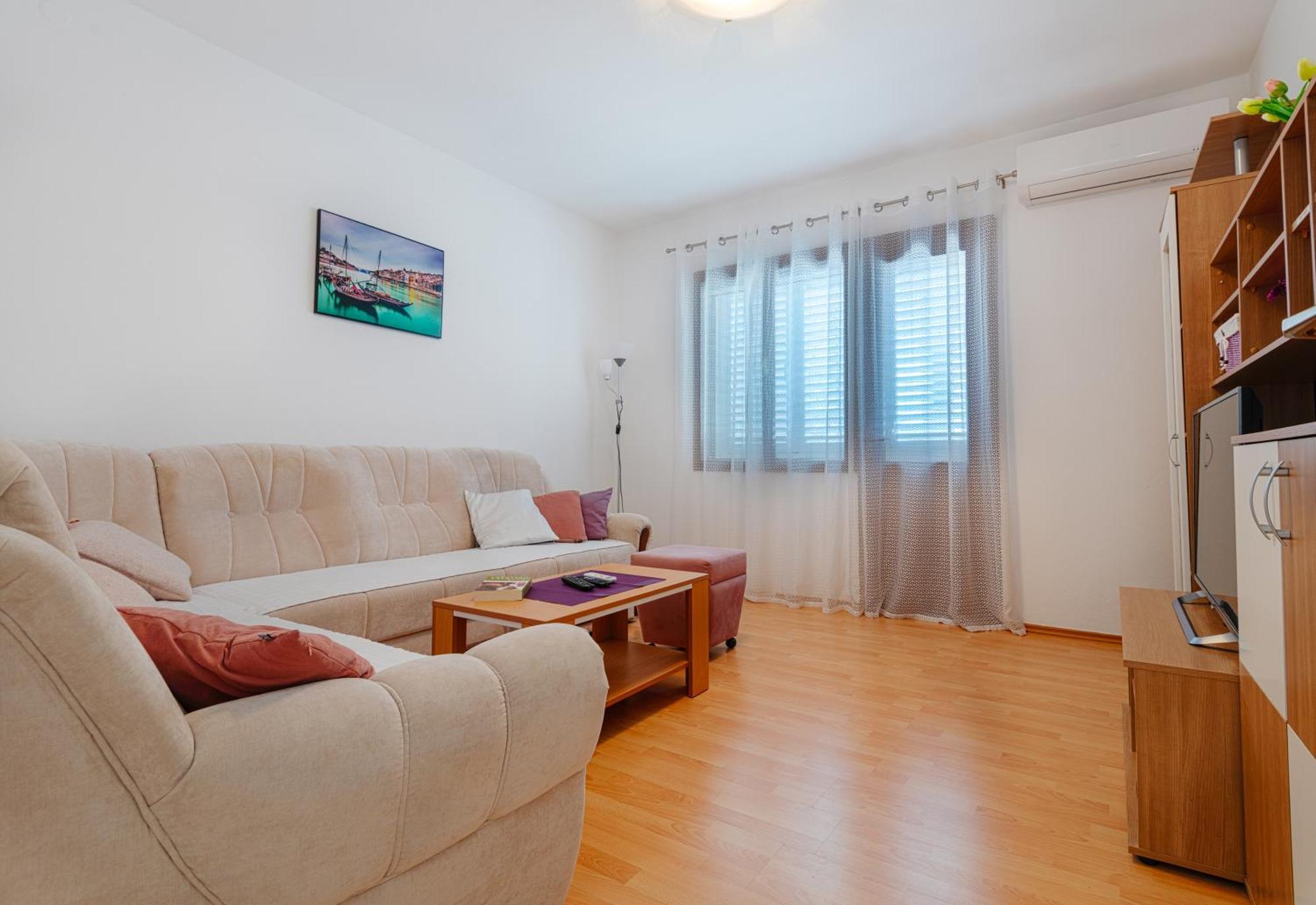 Apartment Mihaela Blace Ngoại thất bức ảnh